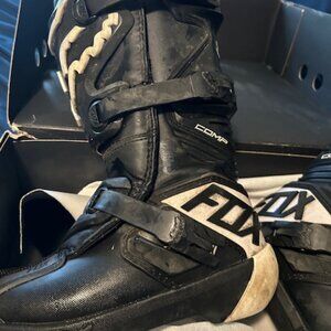 Fox Dirt Bike Boots - size 5